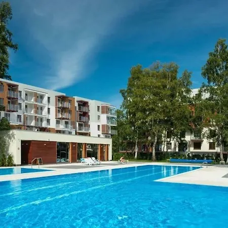 Przestronny Sloneczny Apartament W Kolobrzegu コウォブジェク